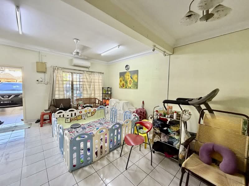 Terraced House for Sale in Kota Kemuning (Shah Alam) - Aizuddin Ali - Living Room - PropertyGuru.com.my