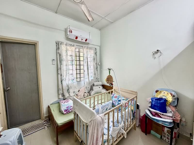 Terraced House for Sale in Kota Kemuning (Shah Alam) - Aizuddin Ali - Bedroom - PropertyGuru.com.my