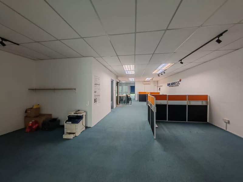 Shop / Office for Rent in Taman Molek (Johor Bahru) - Jemie . - Interior - PropertyGuru.com.my