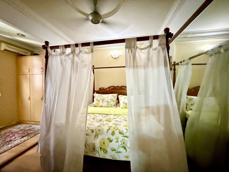 2.5-storey Terraced House for Sale in Seksyen 7 (Shah Alam) - Deeya Yusof - Bedroom - PropertyGuru.com.my