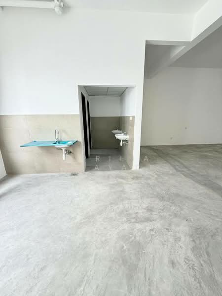 For Rent - Taman Mount Austin