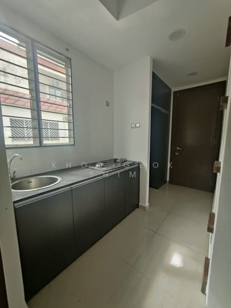 2.5-storey Terraced House for Sale in Taman Eng Ann (Klang) - KHOO GEOK SHIM - Kitchen - PropertyGuru.com.my