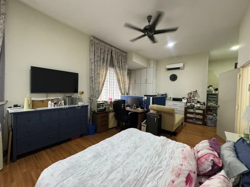 Semi-Detached House for Sale in Kajang (Selangor) - Mohd Faizal - Bedroom - PropertyGuru.com.my