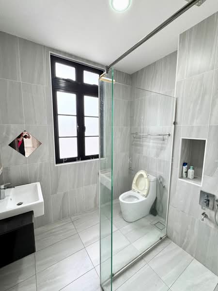 Eco Botanic untuk Untuk Disewa - RM 5,200 /bulan, Mac 2026 - Bathroom - PropertyGuru.com.my