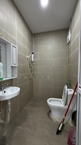 2.5-storey Terraced House for Sale in Taman Pelangi (Johor Bahru) - Janice . - PropertyGuru.com.my