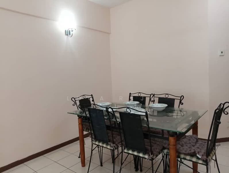 Untuk Disewa - Regency Condominium