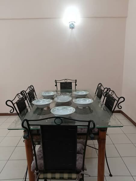 Untuk Disewa - Regency Condominium