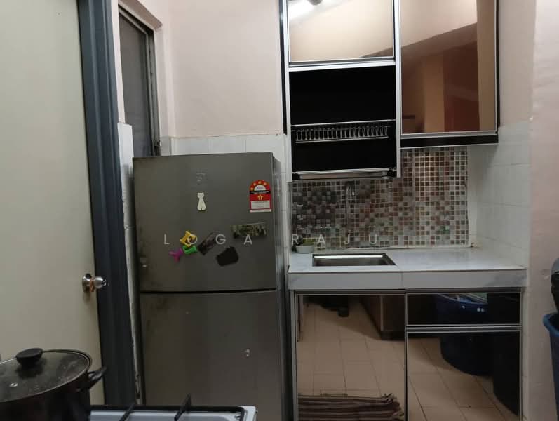 Untuk Disewa - Regency Condominium