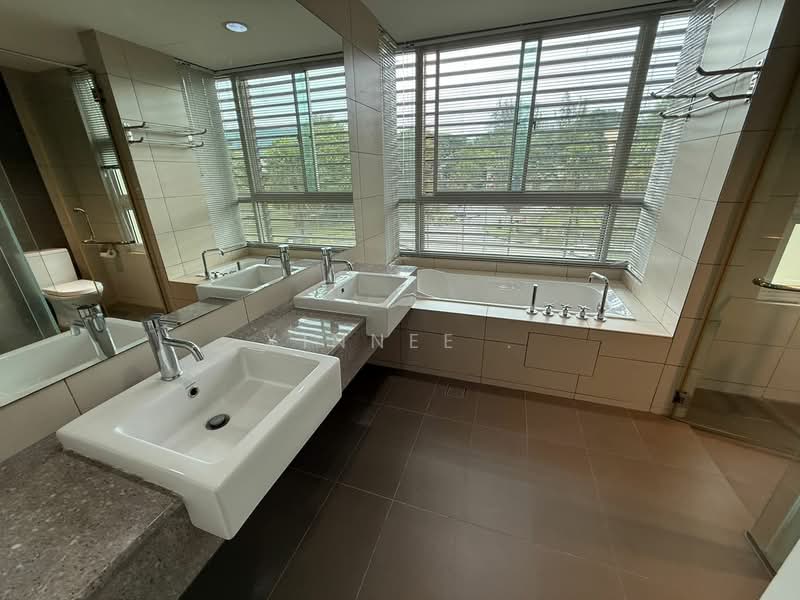 Condominium for Rent at Platino Condominium - Xinnee . - Bathroom - PropertyGuru.com.my