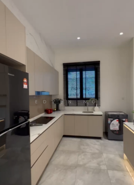 Service Residence for Sale at Parkland by the River - Edven Ng - Kitchen - PropertyGuru.com.my
