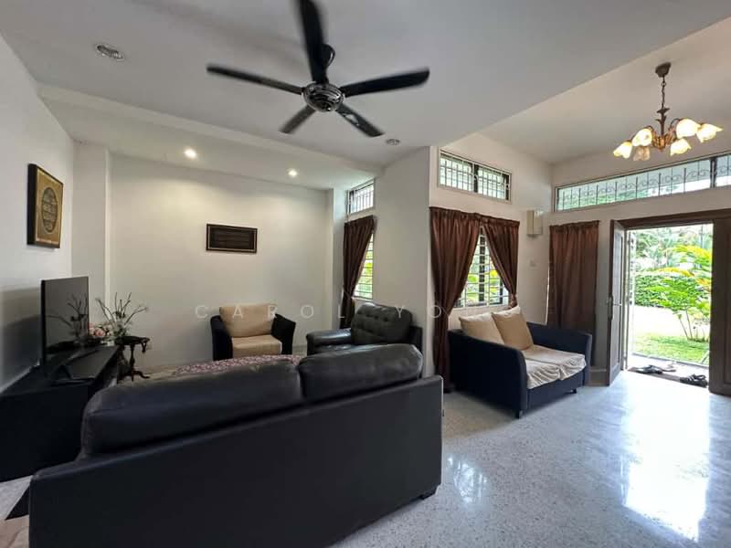 Semi-Detached House for Sale in Damansara Heights (Kuala Lumpur) - Carol Yong - Living Room - PropertyGuru.com.my