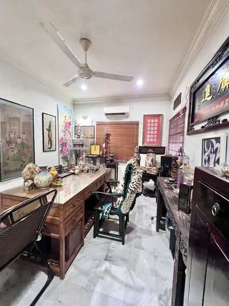 Semi-Detached House for Sale in Seksyen 17 (Petaling Jaya) - Chris Choe - Study - PropertyGuru.com.my