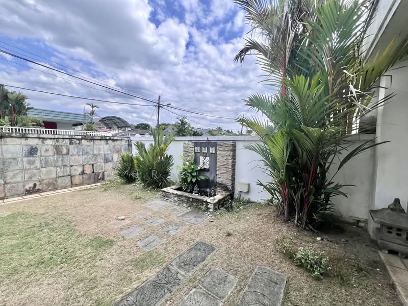 Semi-Detached House for Sale in Seksyen 17 (Petaling Jaya) - Chris Choe - Garden - PropertyGuru.com.my