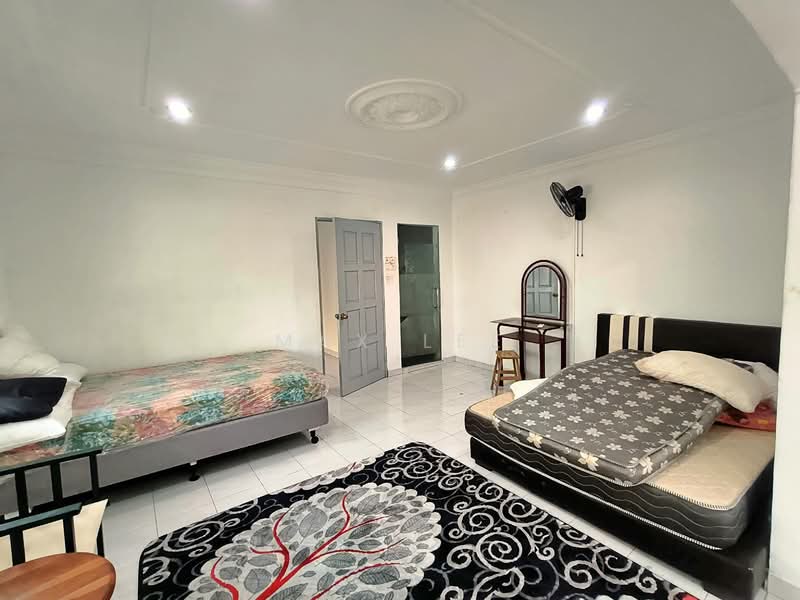 3-storey Terraced House for Sale in Sri Petaling (Kuala Lumpur) - Max Lee - Bedroom - PropertyGuru.com.my