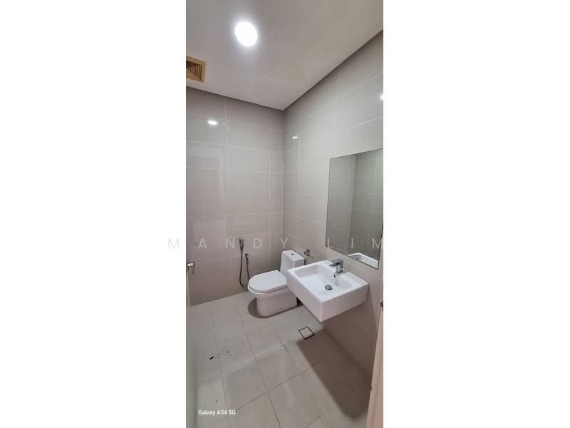 2-storey Terraced House for Rent in Cyberjaya (Selangor) - Mandy Lim - Bathroom - PropertyGuru.com.my