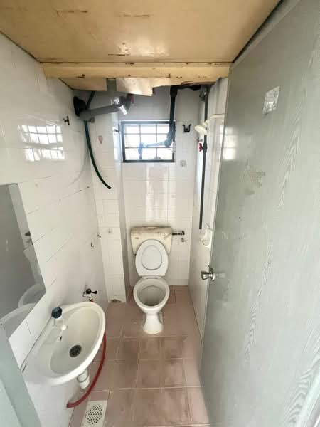 Pangsapuri Merak untuk Untuk Dijual - RM 249,000, Feb 2026 - Bathroom - PropertyGuru.com.my