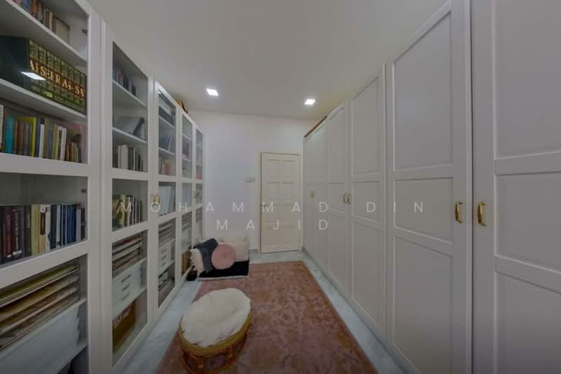 2-storey Terraced House for Sale in Seksyen 5 (Kota Damansara) - Mohammad Din Majid - Study - PropertyGuru.com.my