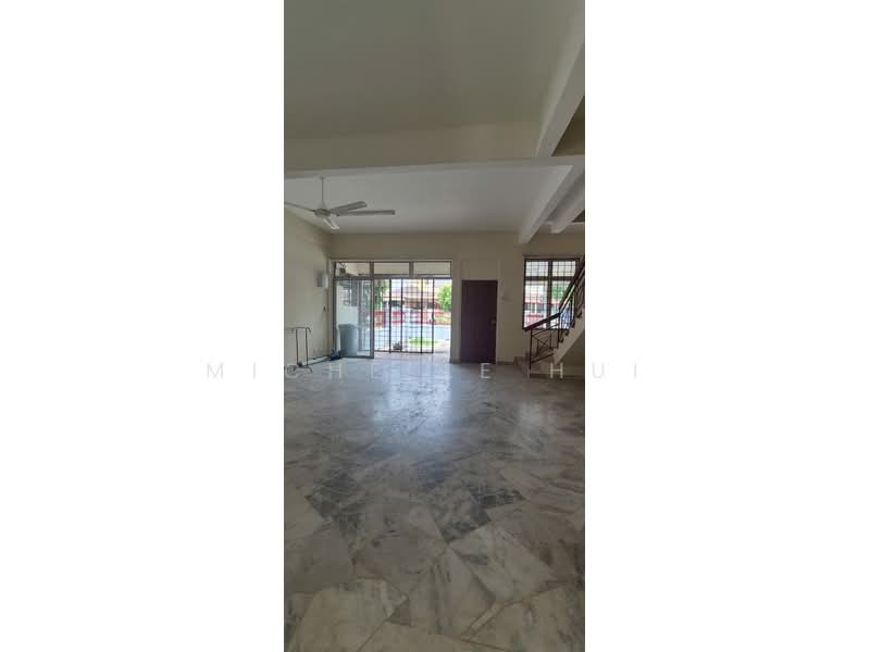 2-storey Terraced House for Sale in Taman Desa Cempaka (Nilai) - Michelle Hui - Living Room - PropertyGuru.com.my