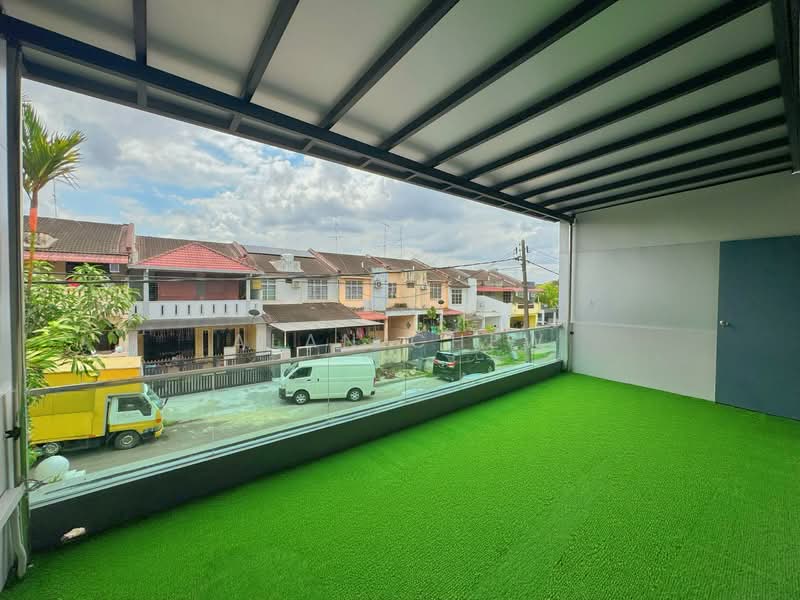 Taman Puteri Wangsa untuk Untuk Dijual - RM 668,000, Feb 2026 - Balcony - PropertyGuru.com.my