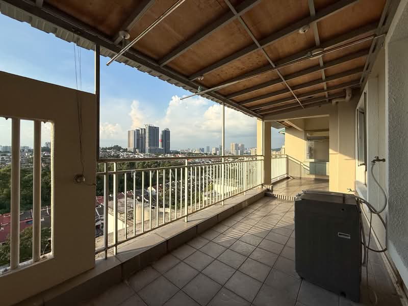 Servis Apartment untuk Dijual di Endah Promenade - Ryan Beh - Balcony - PropertyGuru.com.my