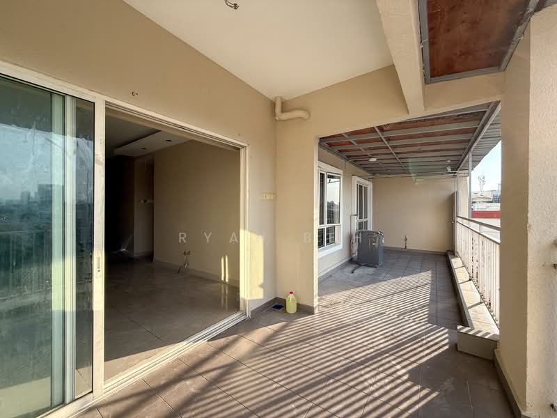 Servis Apartment untuk Dijual di Endah Promenade - Ryan Beh - Balcony - PropertyGuru.com.my