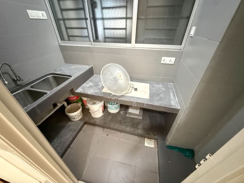 Servis Apartment untuk Dijual di Endah Promenade - Ryan Beh - Kitchen - PropertyGuru.com.my