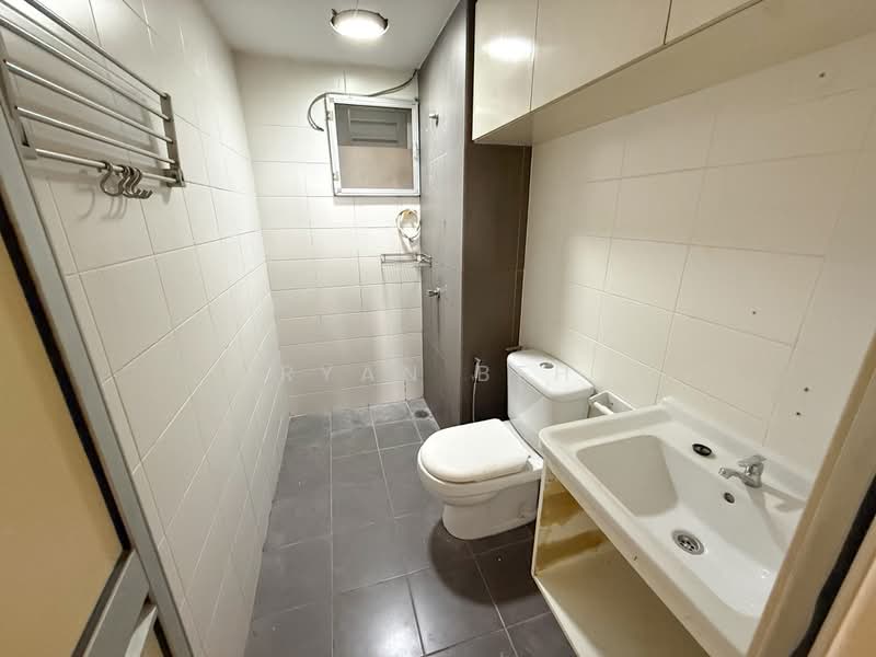 Servis Apartment untuk Dijual di Endah Promenade - Ryan Beh - Bathroom - PropertyGuru.com.my