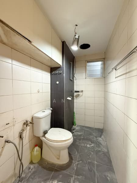 Servis Apartment untuk Dijual di Endah Promenade - Ryan Beh - Bathroom - PropertyGuru.com.my