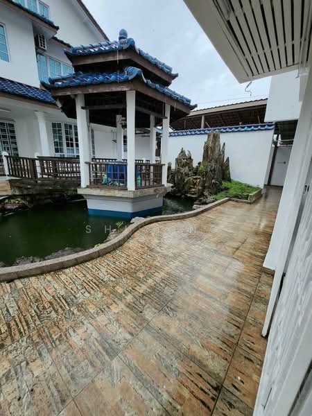 Semi-Detached House for Sale in Taman Pelangi (Johor Bahru) - Shi Ting - Exterior - PropertyGuru.com.my