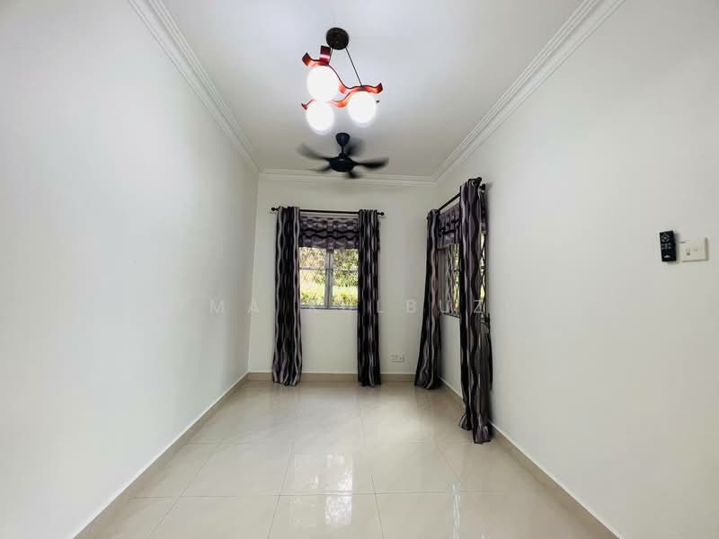 Bungalow for Sale in Sungai Buloh (Selangor) - Zarema Kulbuzheva - PropertyGuru.com.my