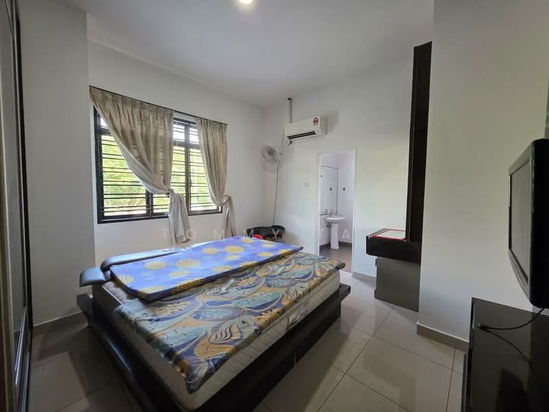Cluster House for Sale in Taman Mutiara Mas (Skudai) - Tommy Tai - Bedroom - PropertyGuru.com.my