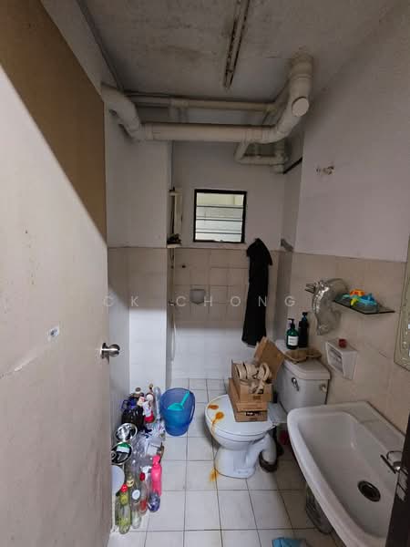 Apartment for Sale at Mandarina Court - CK Chong - Bathroom - PropertyGuru.com.my