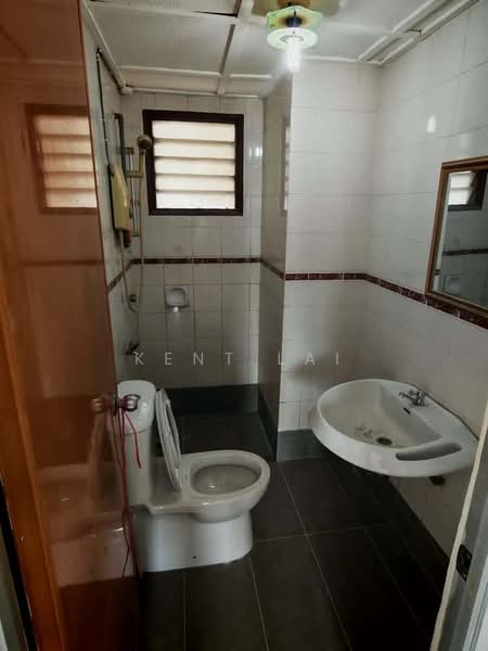 Condominium for Sale at Greenpark - Kent Lai - Bathroom - PropertyGuru.com.my