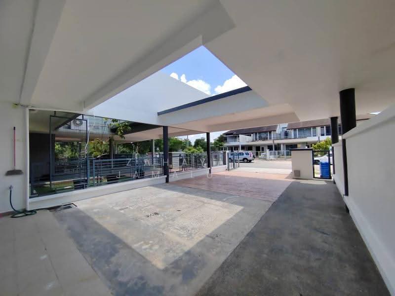 3-storey Terraced House for Rent in Shah Alam (Selangor) - Zahayati Jamaludin - PropertyGuru.com.my