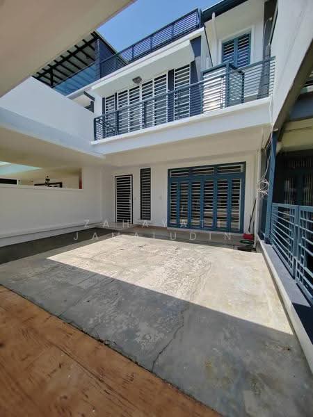 3-storey Terraced House for Rent in Shah Alam (Selangor) - Zahayati Jamaludin - PropertyGuru.com.my
