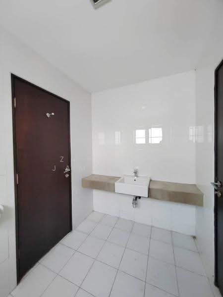 3-storey Terraced House for Rent in Shah Alam (Selangor) - Zahayati Jamaludin - PropertyGuru.com.my
