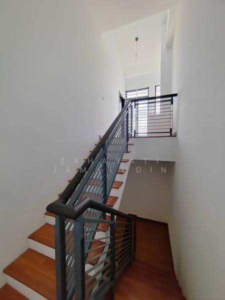 3-storey Terraced House for Rent in Shah Alam (Selangor) - Zahayati Jamaludin - PropertyGuru.com.my