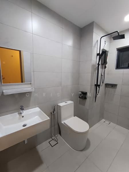 Armani Raja Uda untuk Untuk Disewa - RM 2,400 /bulan, Mac 2026 - Bathroom - PropertyGuru.com.my