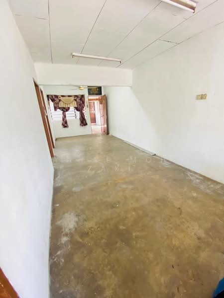 Flat for Sale at Halaman Tenggiri - Danial Mohd Zaki - Interior - PropertyGuru.com.my