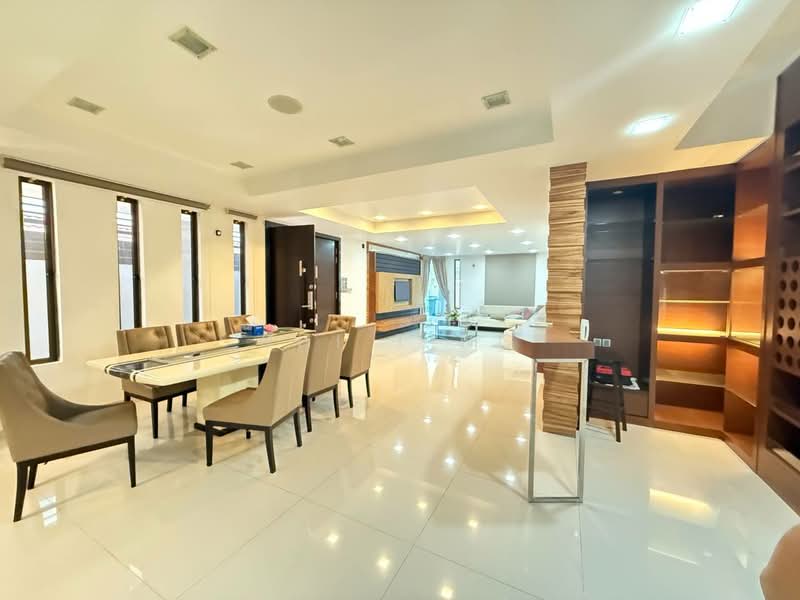 Semi-Detached House for Sale in Taman Pelangi (Johor Bahru) - Shi Ting - Dining Room - PropertyGuru.com.my