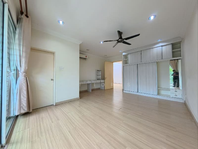 3-storey Terraced House for Sale in Kajang (Selangor) - Ali Idris - Bedroom - PropertyGuru.com.my