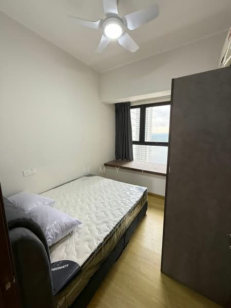 Condominium for Rent at Amberside @ Country Garden Danga Bay - Tommy Tai - Bedroom - PropertyGuru.com.my