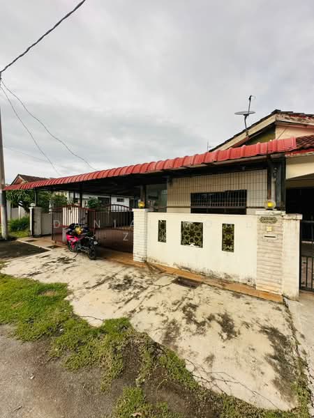 Semi-Detached House for Sale in Taman Seri Marina (Kuala Kedah) - Danial Mohd Zaki - Exterior - PropertyGuru.com.my