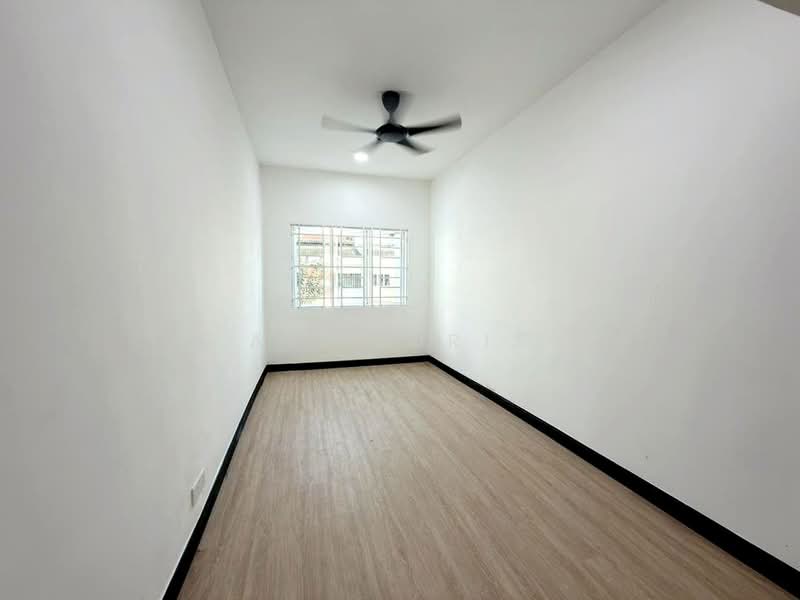 Seksyen 4 Shah Alam untuk Untuk Dijual - RM 688,000, Feb 2026 - Interior - PropertyGuru.com.my