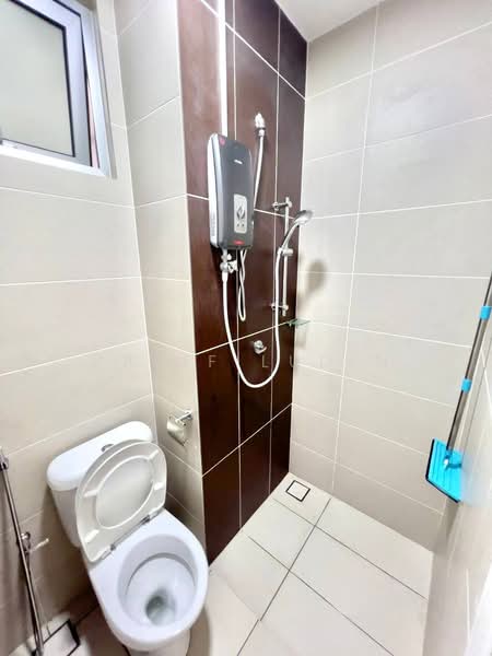 Ceria Residences, Cyberjaya untuk Untuk Disewa - RM 2,000 /bulan, Mac 2026 - Bathroom - PropertyGuru.com.my
