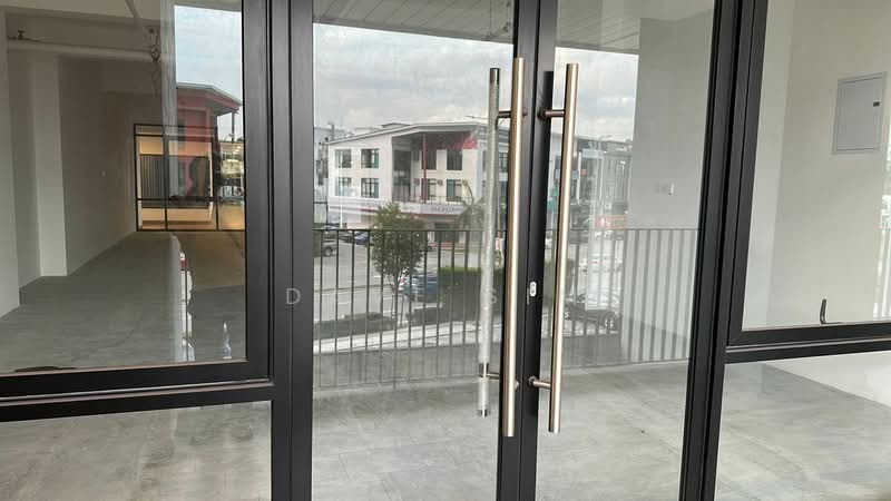 Shop / Office for Rent in Bukit Indah (Iskandar Puteri (Nusajaya)) - Dave Sim - Entrance - PropertyGuru.com.my