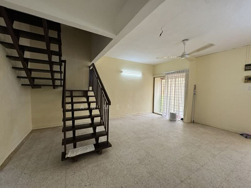 3-storey Terraced House for Sale in Sri Petaling (Kuala Lumpur) - Carmen Tan - Living Room - PropertyGuru.com.my