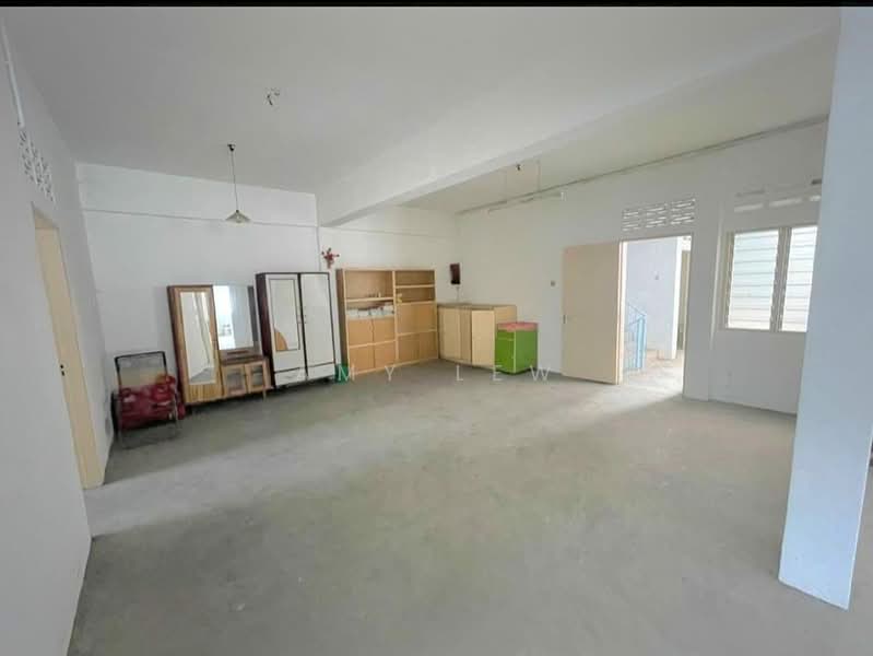 Shop for Rent in Jerantut (Pahang) - Amy Lew - Interior - PropertyGuru.com.my