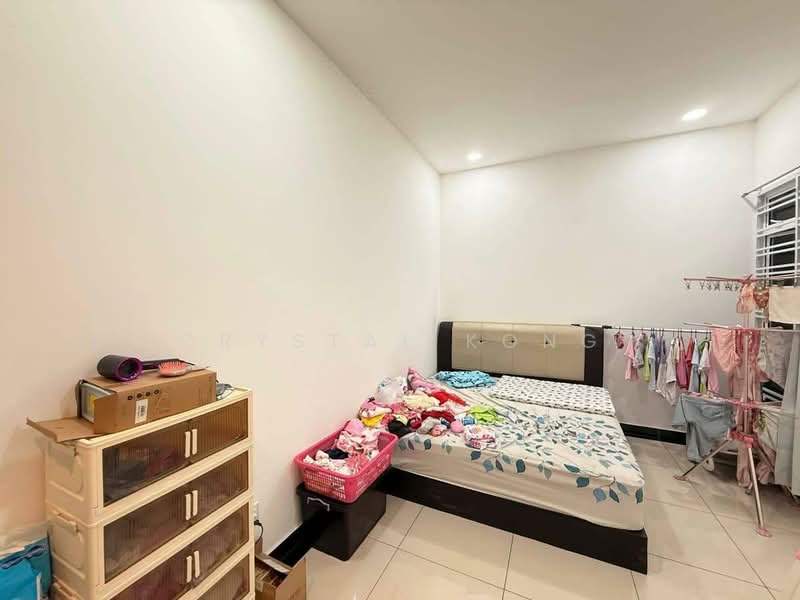 Cluster House for Sale in Setia Tropika (Johor Bahru) - Crystal Kong - Bedroom - PropertyGuru.com.my