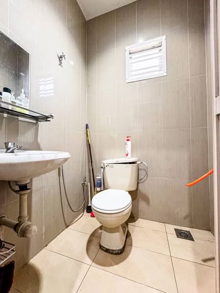 Bungalow for Sale in Shah Alam (Selangor) - Rafedah Binti Abdul Aziz - Bathroom - PropertyGuru.com.my